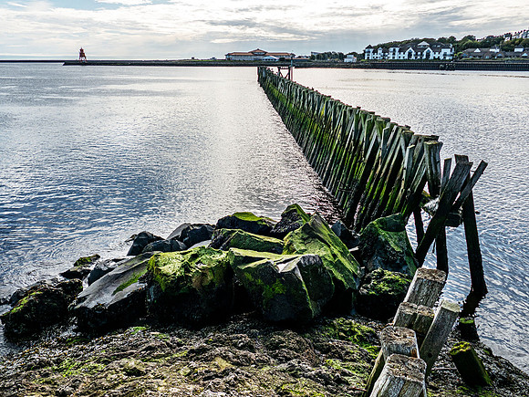 L1072998v2-web-1600