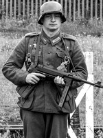 _1161800v2-cropped-soldier-1-web-1200-B&W